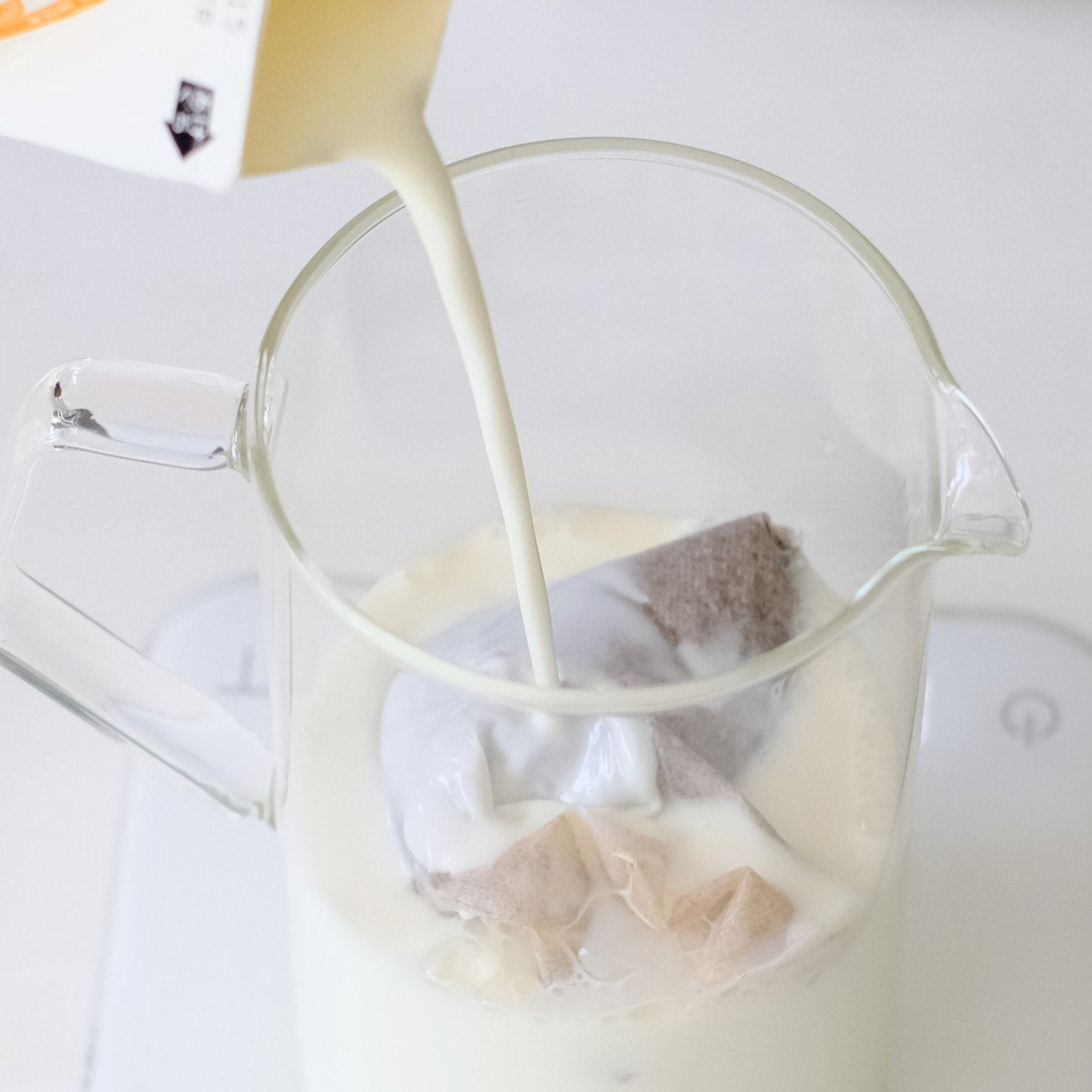 【ギフトボックス】COFFEE BAGS 3 types & MILK BREW GIFT BOX コーヒーバッグ 3種 & ミルクブリュー