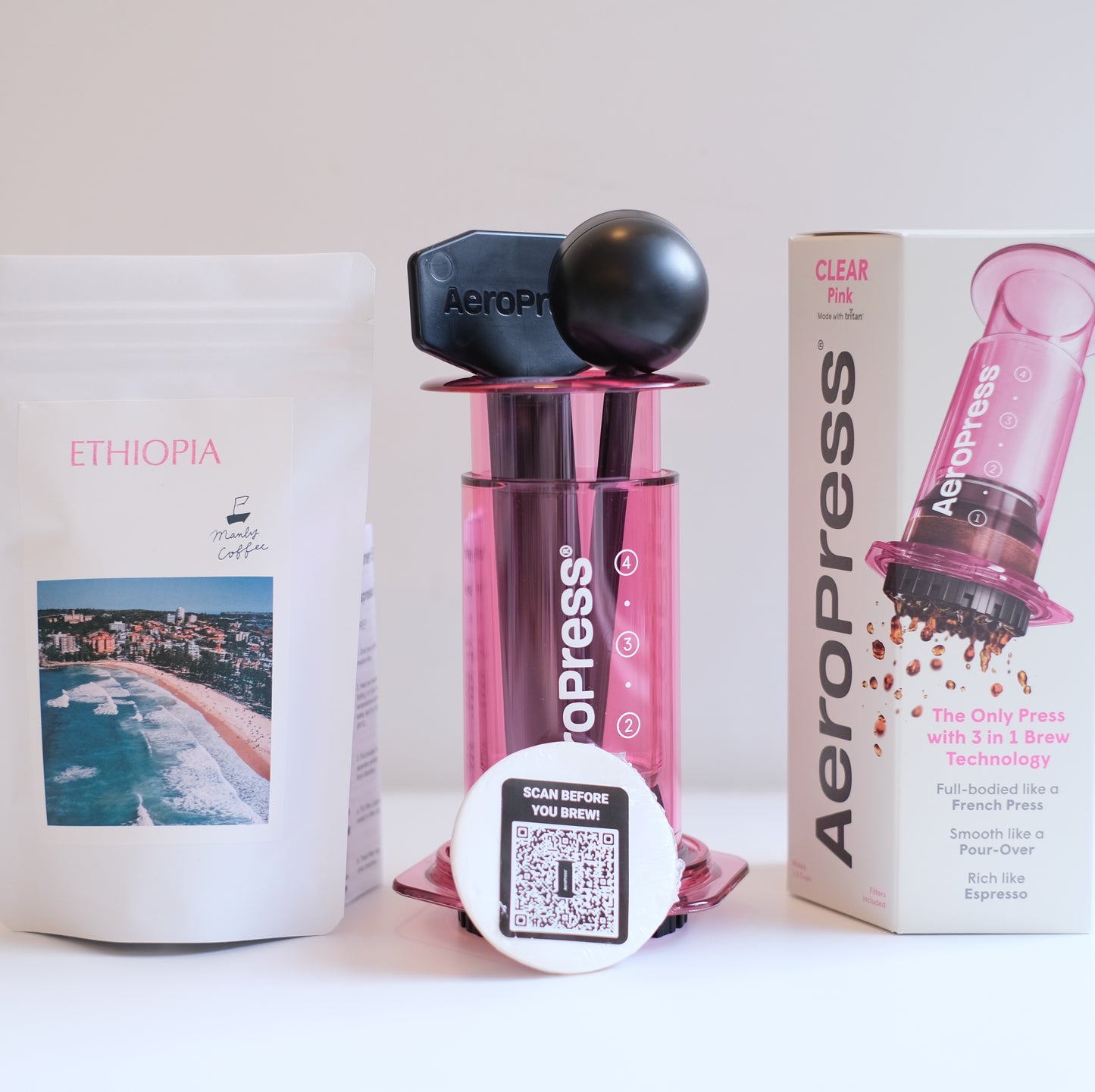 新入荷！【国内送料無料＆100gコーヒー豆付！】エアロプレス クリアカラー ピンク AeroPress® Clear Colors Coffee Maker